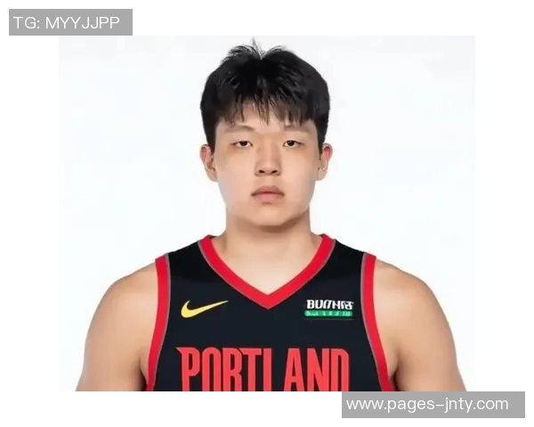 杨瀚森短暂出场仅2分钟展现实力迅速贡献4分令人期待更多表现