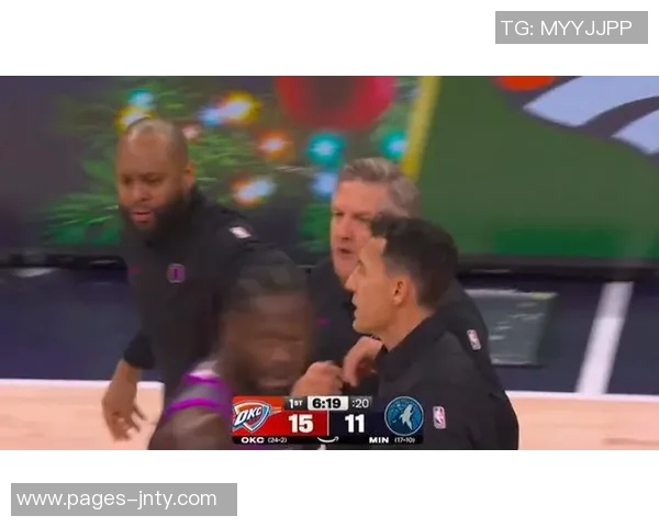 芬奇点评球队表现前三节进攻困难末节顶住压力海兰德与迪文表现出色 芬奇点评球队表现前三节进攻困难末节顶住压力海兰德与迪文表现出色